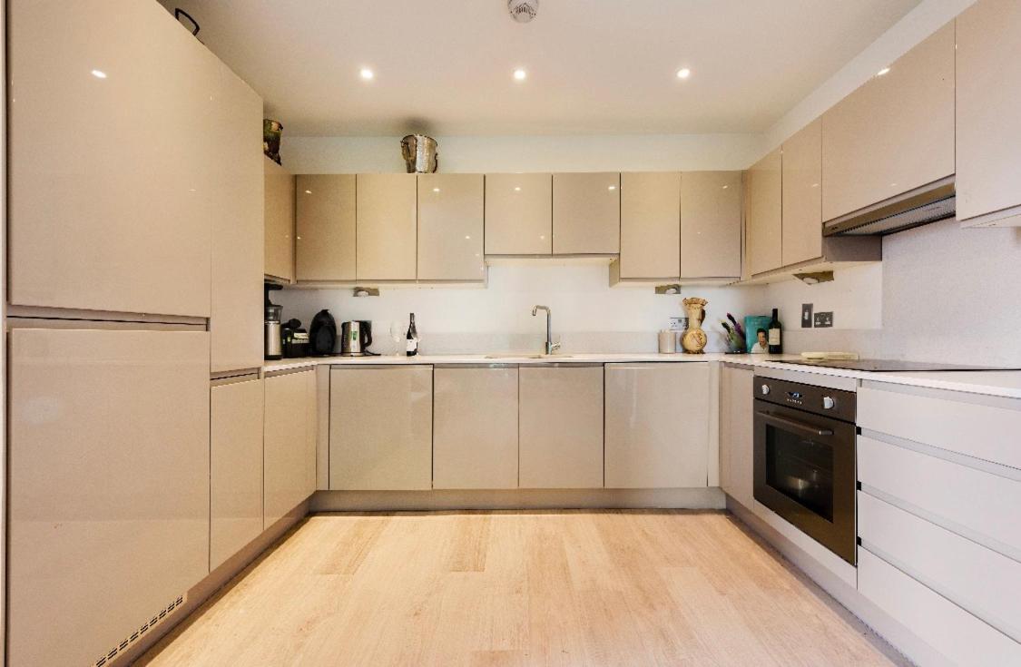 Lovely 2 Bed Apartment 15Mins From Bond St London Exterior foto